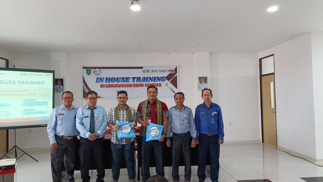RSUD Sambas Gelar Inhouse Training Terapi Cairan dan Teknik Aseptik Penyiapan Obat Injeksi