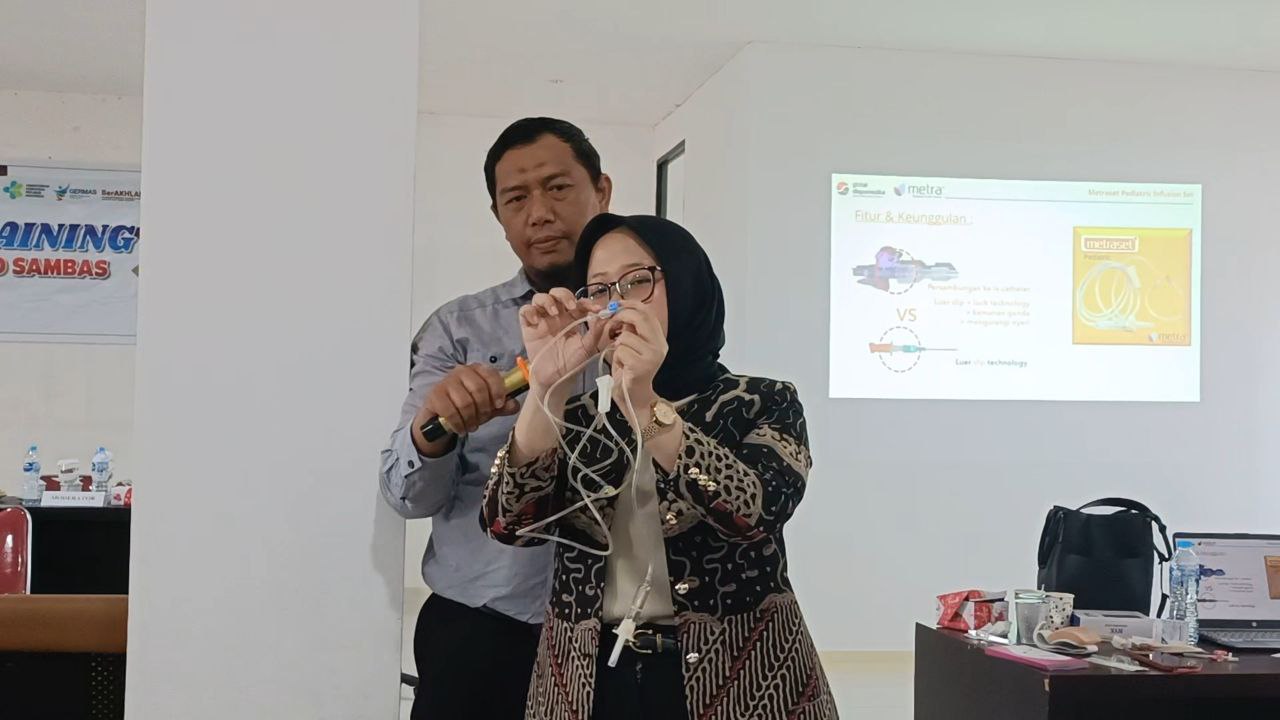 RSUD Sambas Gelar Inhouse Training Terapi Cairan dan Teknik Aseptik Penyiapan Obat Injeksi