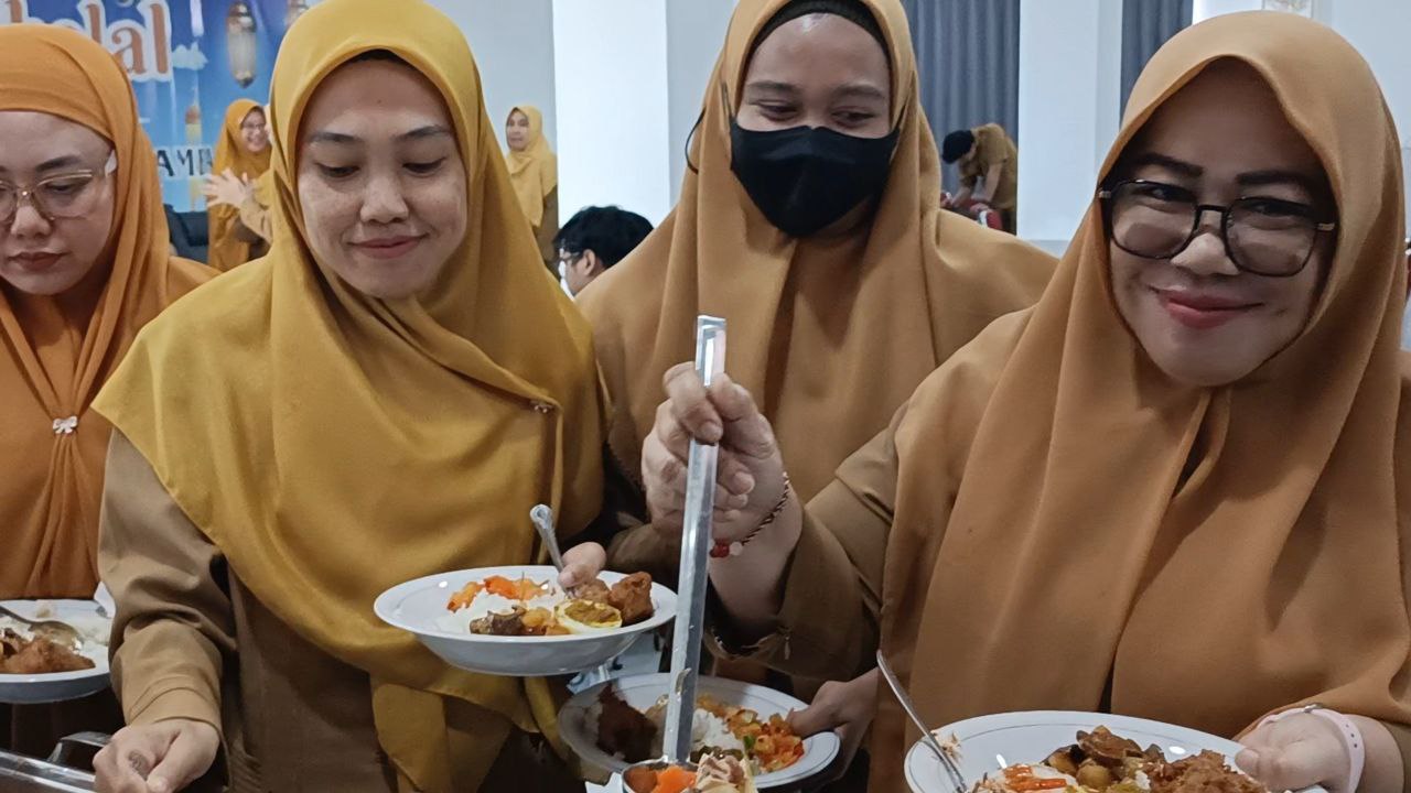 RSUD Sambas Gelar Halal Bihalal 1446 H: Pererat Silaturahmi dan Komitmen Pelayanan Publik